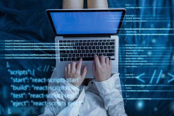 SEO uzmanı kimdir? Görevleri, sorumlulukları ve SEO kariyerine başlama rehberi arayan kişiler, bu alanda profesyonel bilgi sahibi olmalıdır.